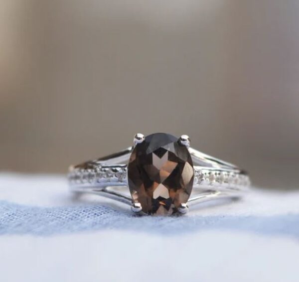 Smoky Quartz Ring in 925 Silver